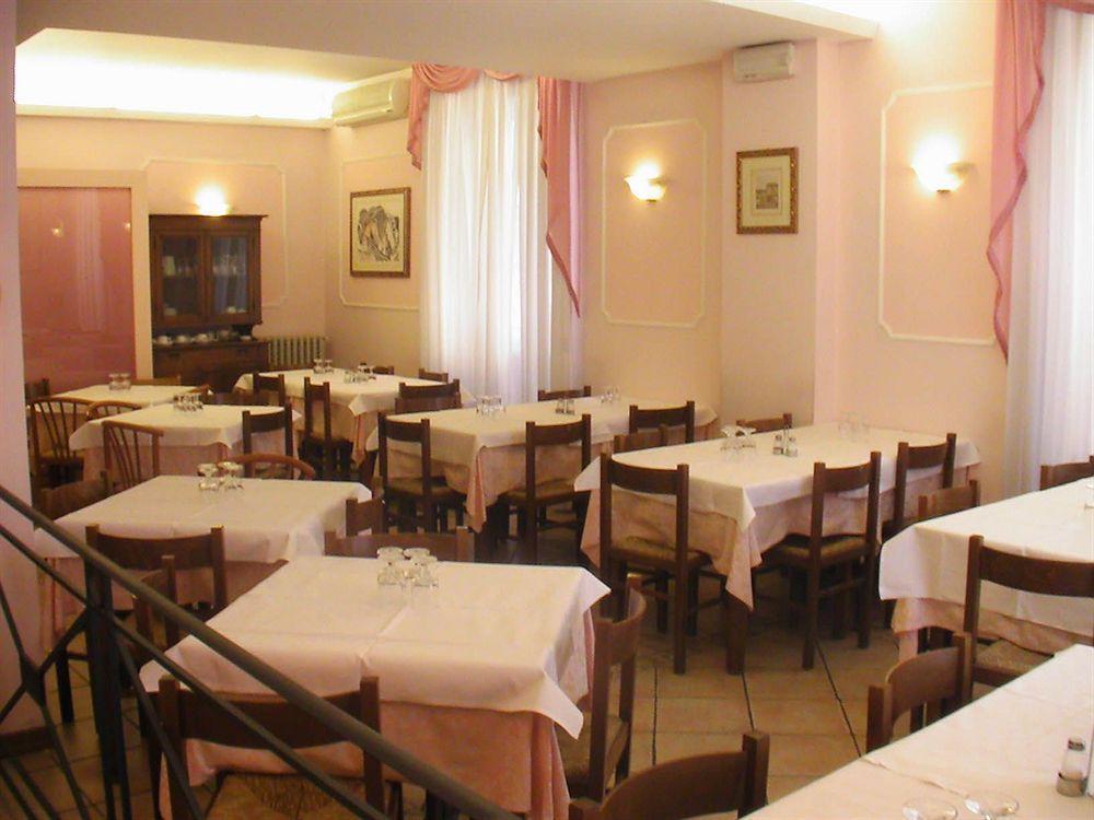 Hotel Venezia Montecatini Terme Exterior photo