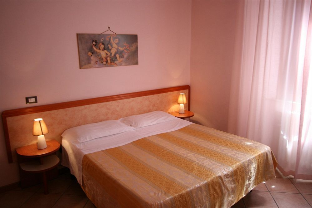 Hotel Venezia Montecatini Terme Exterior photo