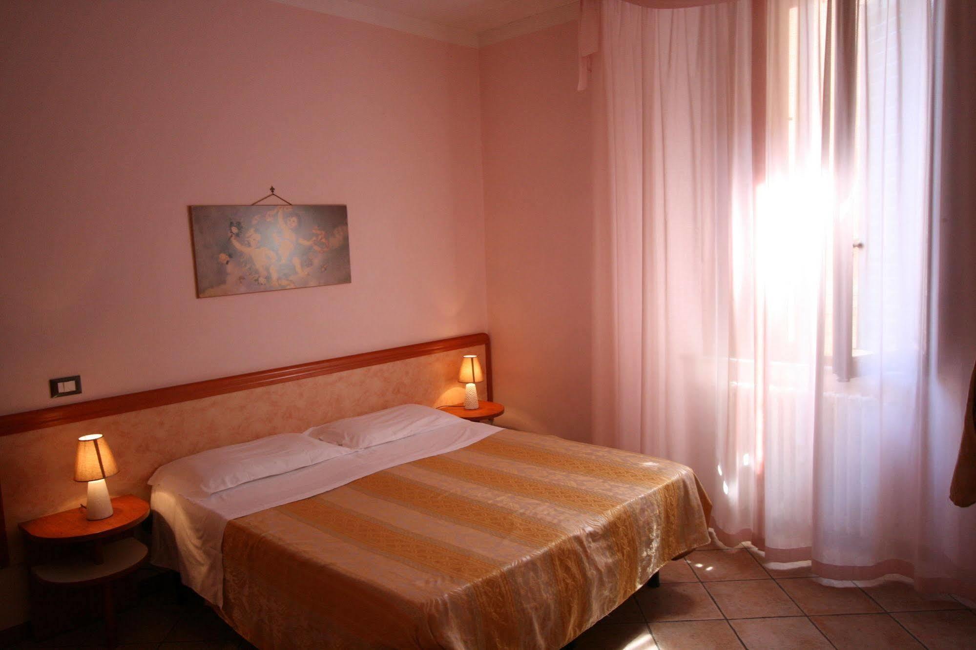 Hotel Venezia Montecatini Terme Exterior photo